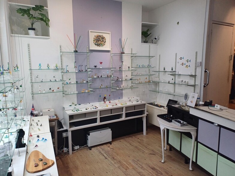 54 Palace St, Canterbury to rent - Interior Photo - Image 2 of 5