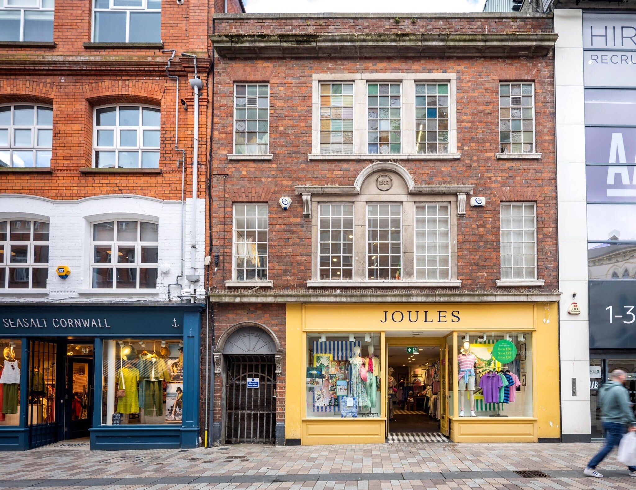 5-11 Belfast, Belfast to rent Building Photo- Image 1 of 8