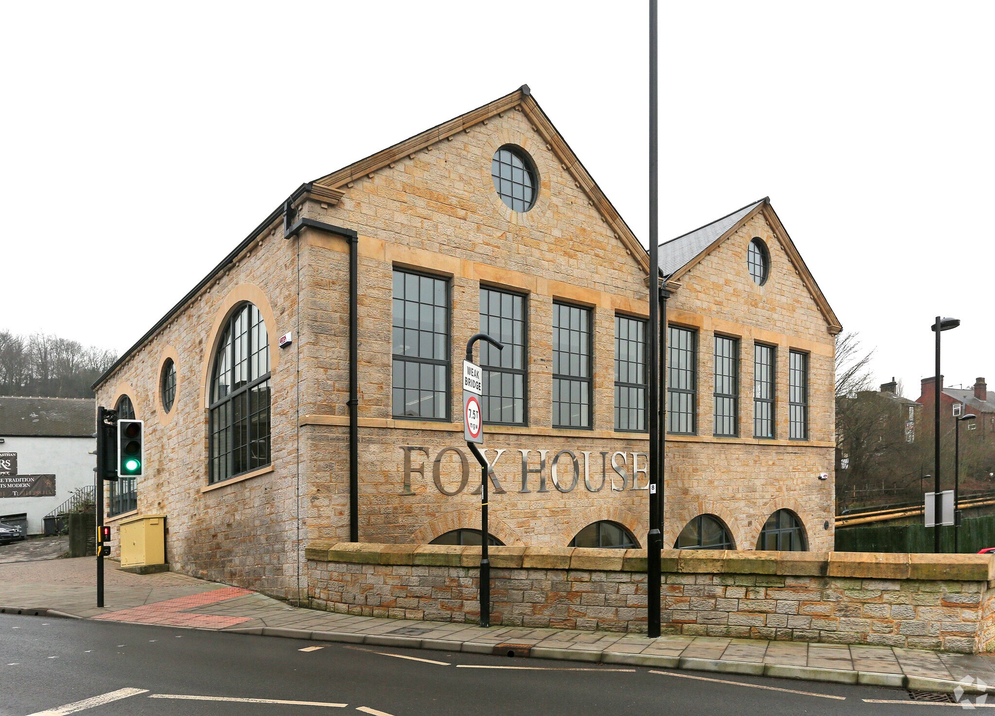 1 Fox Valley Way, Stocksbridge for sale Primary Photo- Image 1 of 1