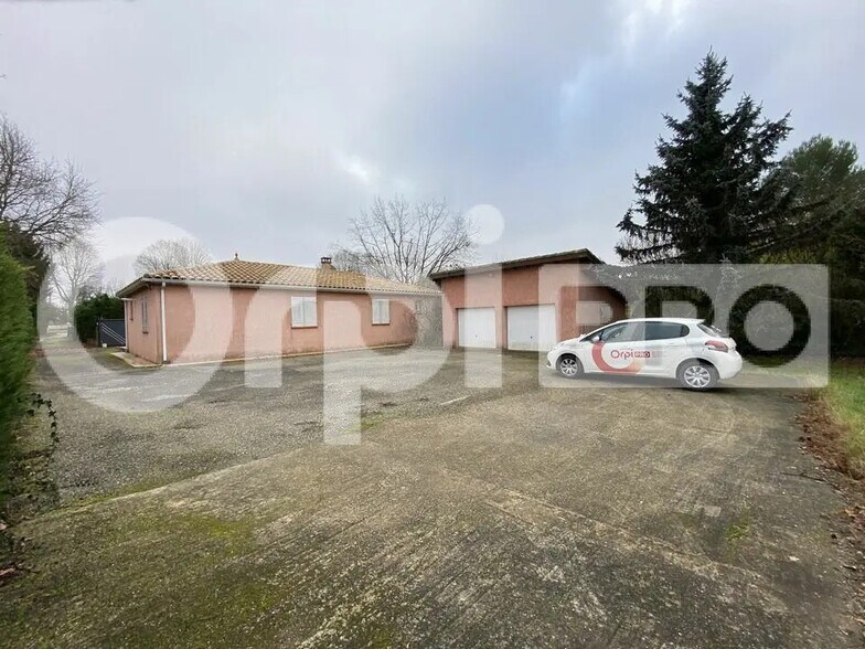 Office in Montauban for sale - Building Photo - Image 2 of 7