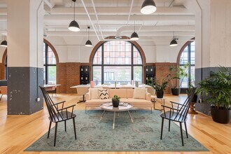 249 Church St, Altrincham to rent Interior Photo- Image 2 of 4