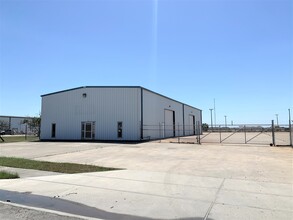 4809 Santa Elena St, Corpus Christi, TX for rent Building Photo- Image 1 of 9