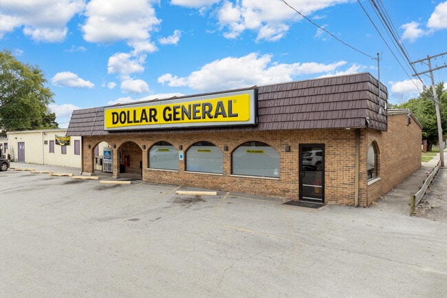 More details for 500 E Saint Joseph St, Springfield, IL - Retail for Auction