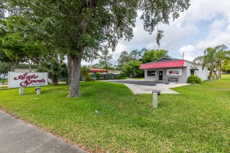 1872 N Nova Rd, Daytona Beach, FL for sale Building Photo- Image 1 of 1