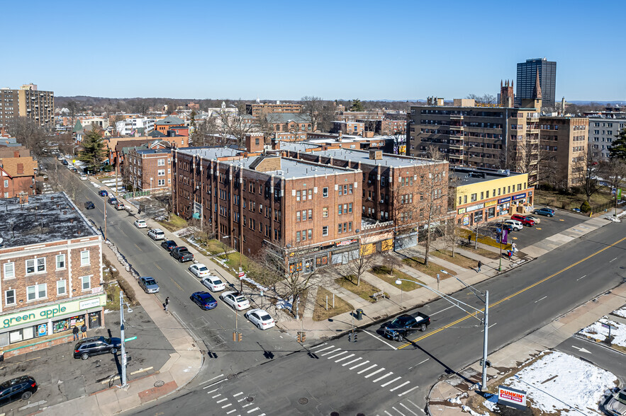 250-260 Farmington Ave, Hartford, CT for rent - Aerial - Image 2 of 5