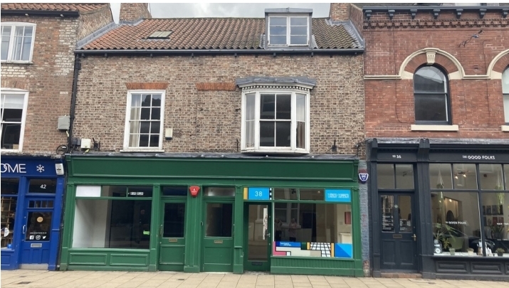 38-40 Gillygate, York for sale - Primary Photo - Image 1 of 3