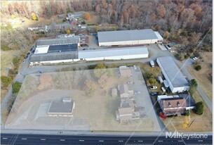 6711-422 Perkiomen Ave, Birdsboro PA - Commercial Property