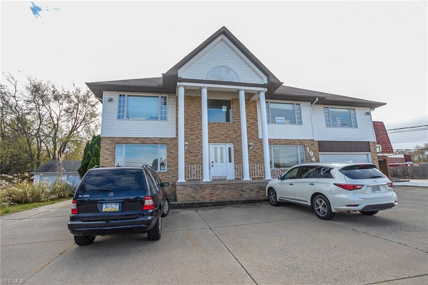 194 E Wallings Rd, Broadview Heights, OH 44147 UK