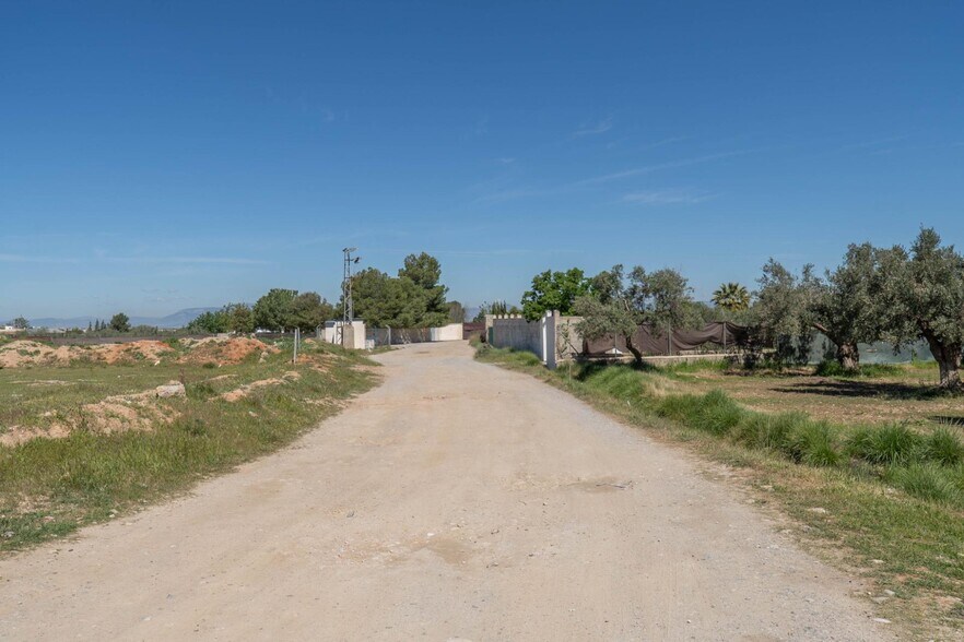 Land in Granada for sale - Building Photo - Image 2 of 46
