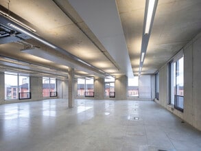 Brook St, Glasgow to rent Interior Photo- Image 2 of 5