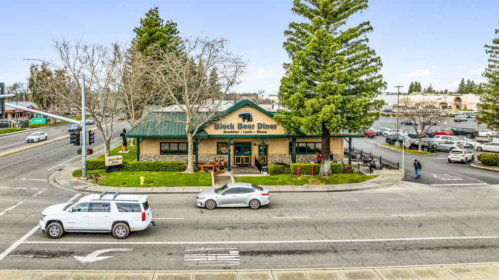 1990 E 20th St, Chico, CA for sale - Building Photo - Image 1 of 4