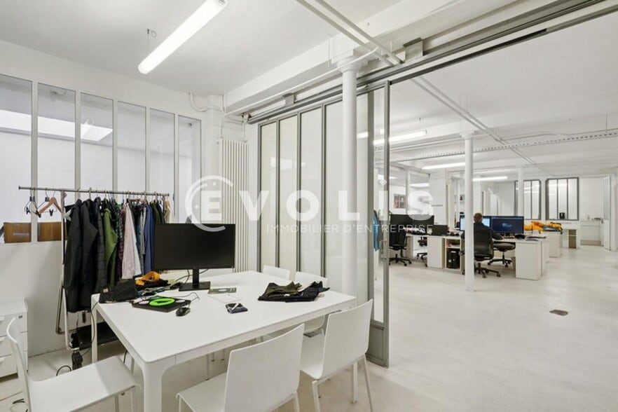 Office in Paris to rent - Building Photo - Image 2 of 13
