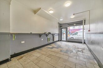 219 Deptford High St, London to rent Interior Photo- Image 2 of 17