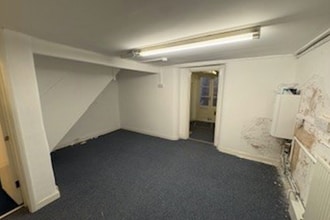 28 New Rd, Brighton to rent Interior Photo- Image 2 of 2