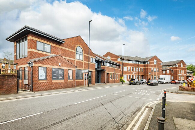 More details for Stockport Rd, Altrincham - Office to Rent