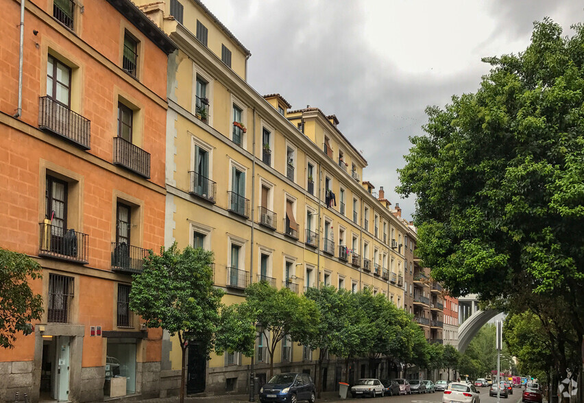 Calle Segovia, 17, Madrid, Madrid for sale - Primary Photo - Image 1 of 4