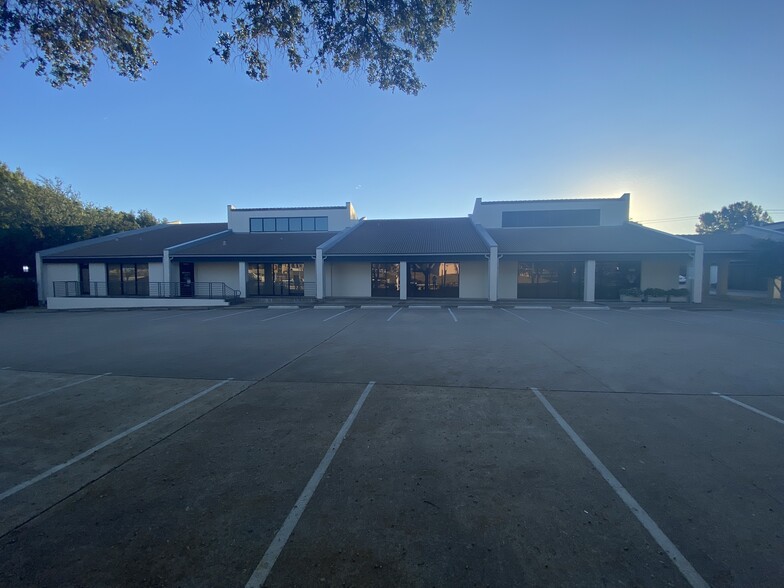 4325-4365 S Hulen St, Fort Worth, TX for sale - Building Photo - Image 3 of 5