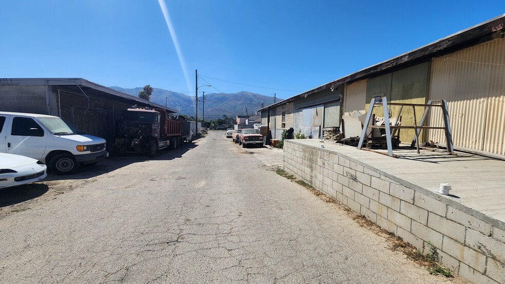 1433 E. Main St. #A St, Santa Paula, CA for sale - Building Photo - Image 3 of 17