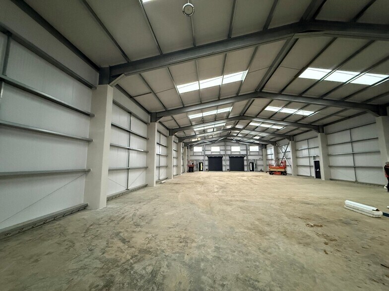 1 Fort Rd, Littlehampton to rent - Interior Photo - Image 3 of 6