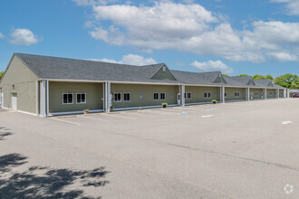 430 Chapel Hill Rd, Oakdale, CT for rent Building Photo- Image 1 of 24