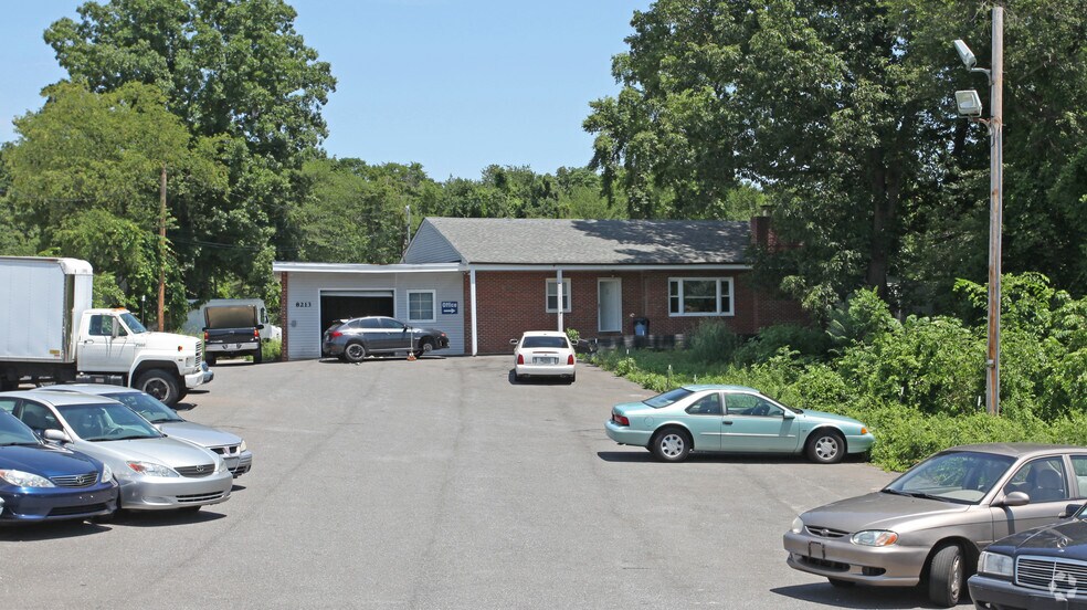 8213 Ritchie Hwy, Pasadena 21122 UK