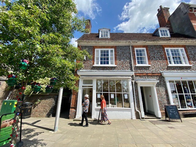 120 High St, Hungerford for sale Building Photo- Image 1 of 1