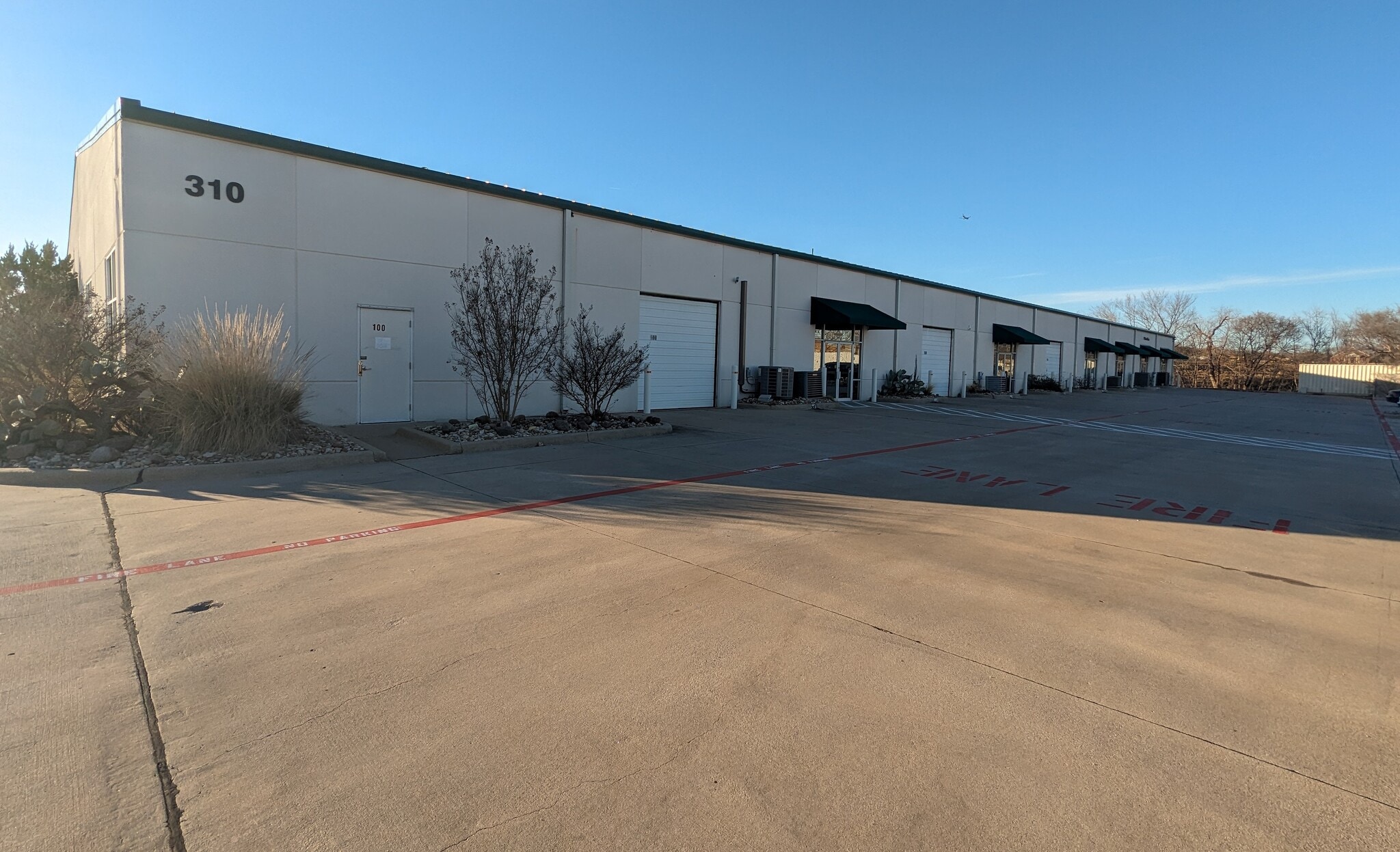 310 E Trinity Blvd, Grand Prairie, TX to rent Building Photo- Image 1 of 3