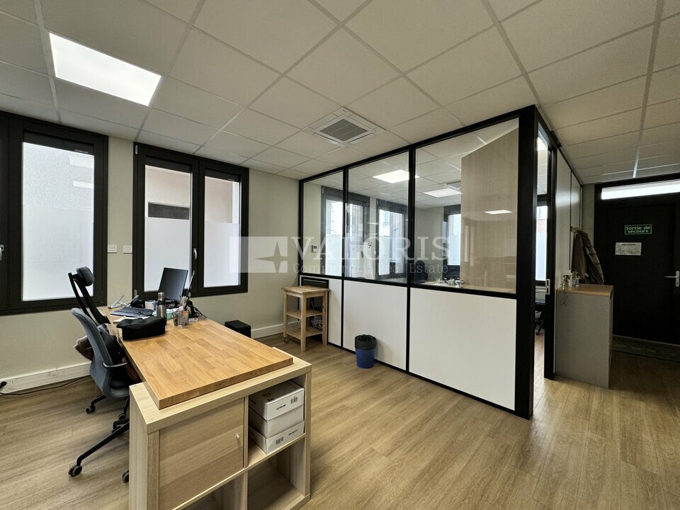 62 Rue Paul Verlaine, Villeurbanne to rent Building Photo- Image 1 of 6