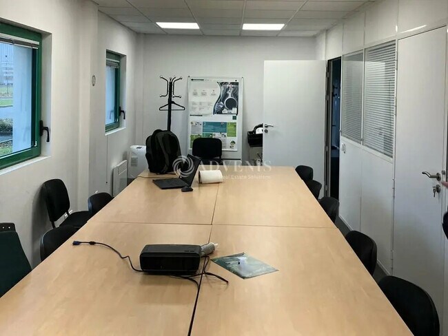 Vente Bureaux 193 m²
