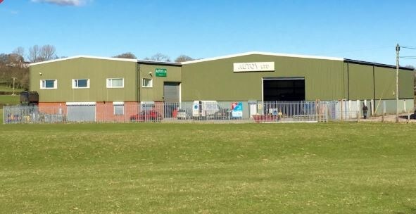 Bannister Hall Works, Higher Walton for sale - Primary Photo - Image 1 of 1