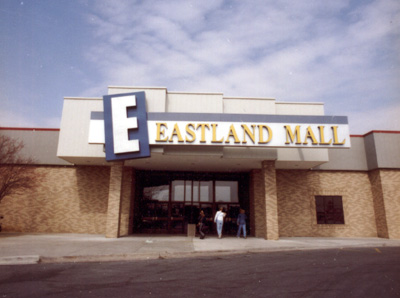 1615 E Empire St, Bloomington, IL for sale - Primary Photo - Image 1 of 1