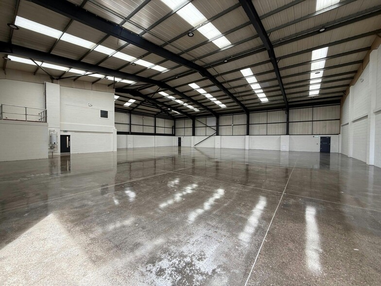 Marshall Stevens Way, Manchester to rent - Building Photo - Image 3 of 4