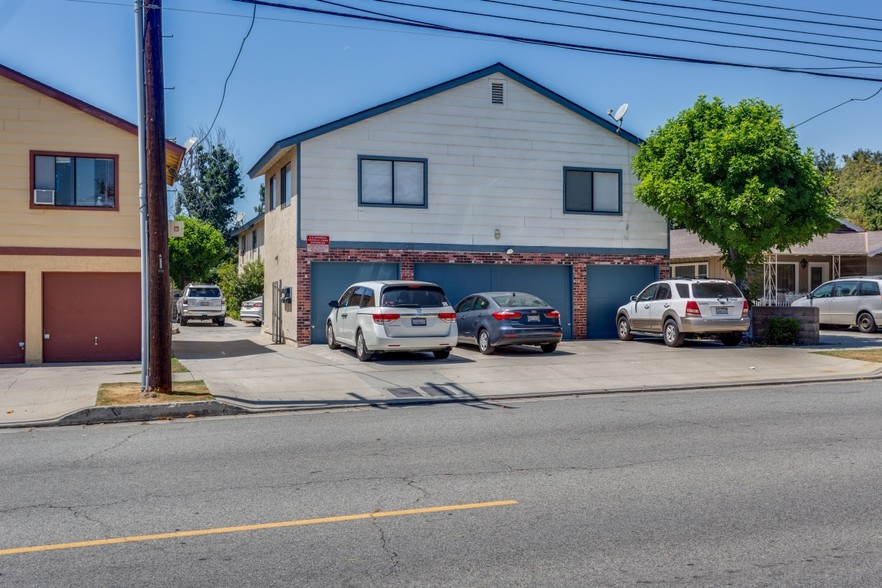 805 N Pasadena Ave, Azusa, CA for sale - Building Photo - Image 2 of 14