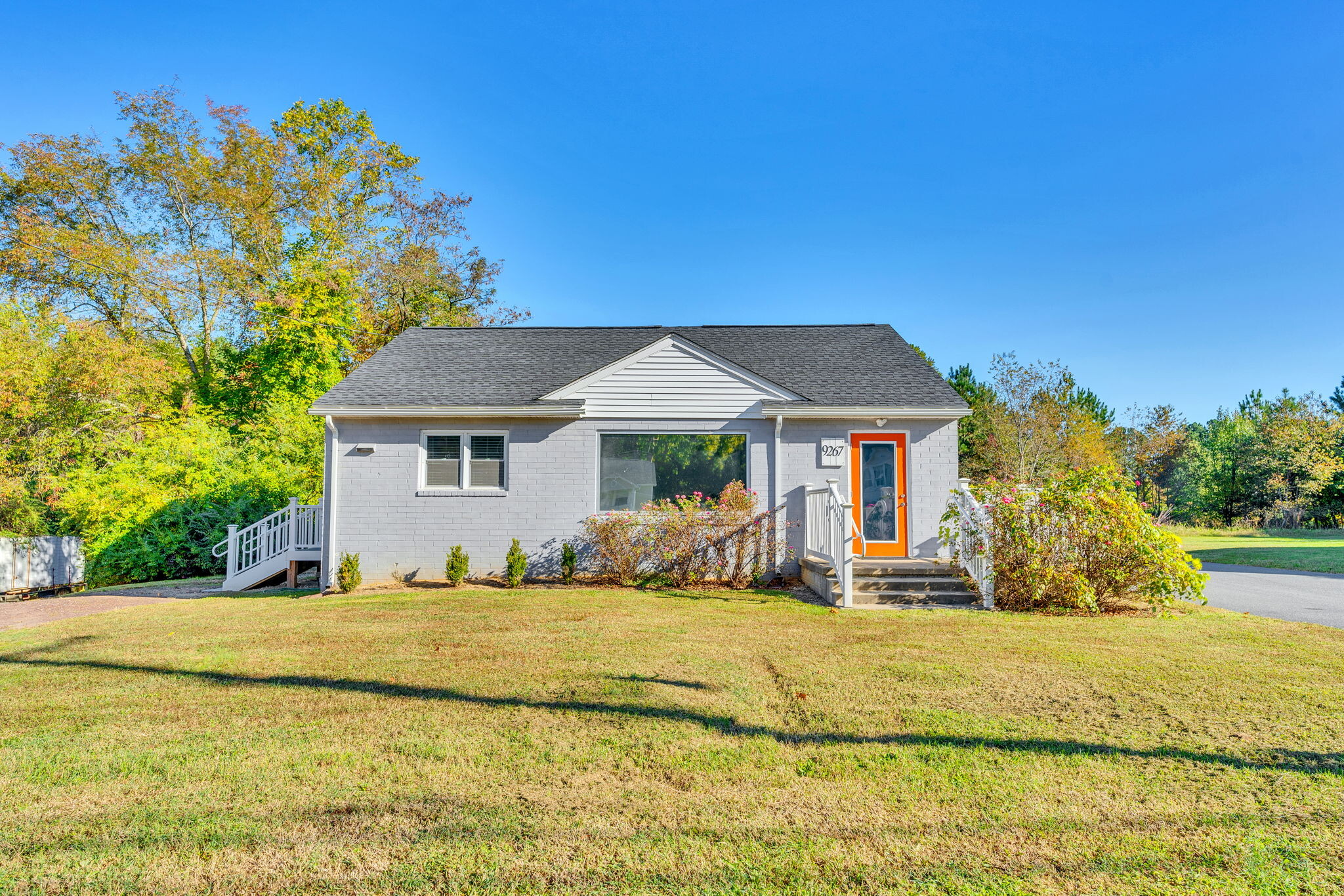 9267 Kings Hwy, King George, VA for rent Primary Photo- Image 1 of 35