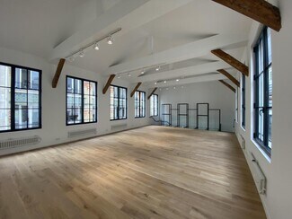 More details for 19 Passage Dubail, Paris - Office to Rent