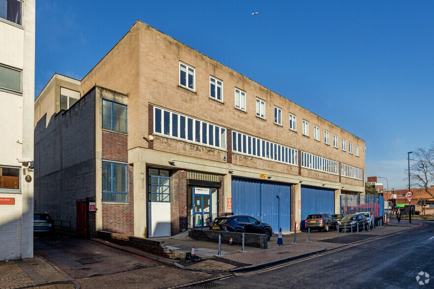 30 Engate St, London for sale - Primary Photo - Image 1 of 1