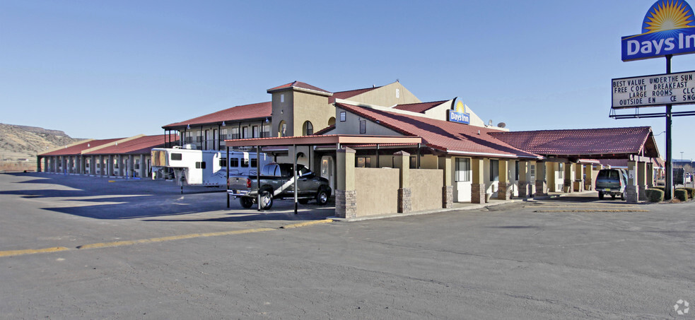 1504 E Santa Fe Ave, Grants, NM for sale - Primary Photo - Image 1 of 5