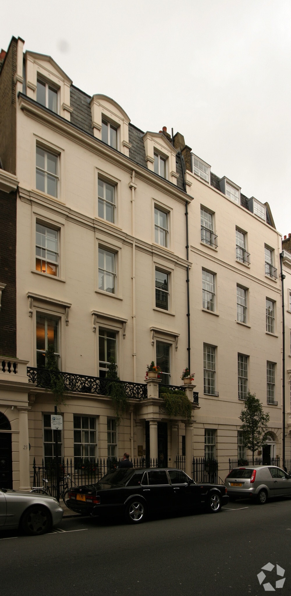 22 Upper Brook St, London to rent Building Photo- Image 1 of 10