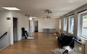 Kennedy Way, Tiverton to rent Interior Photo- Image 2 of 5