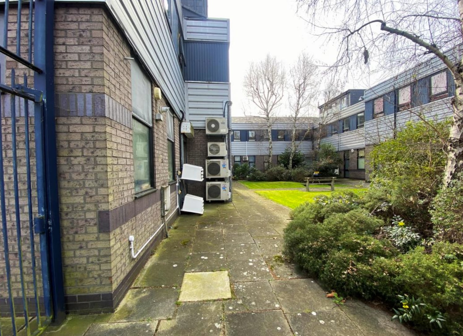 Commerce Rd, Brentford to rent Interior Photo- Image 1 of 4