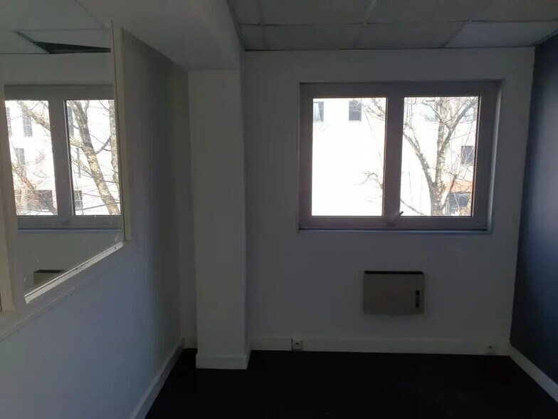 Office in Saint-Herblain to rent - Interior Photo - Image 3 of 5