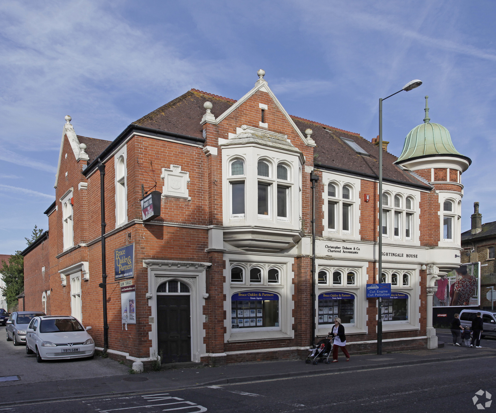 1-3 Brighton Rd, Crawley for sale Primary Photo- Image 1 of 1