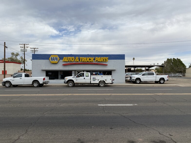 227 E 5th St, Holtville, CA for sale - Primary Photo - Image 1 of 11