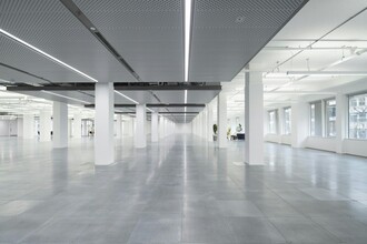 1 Stephen St, London to rent Interior Photo- Image 2 of 3