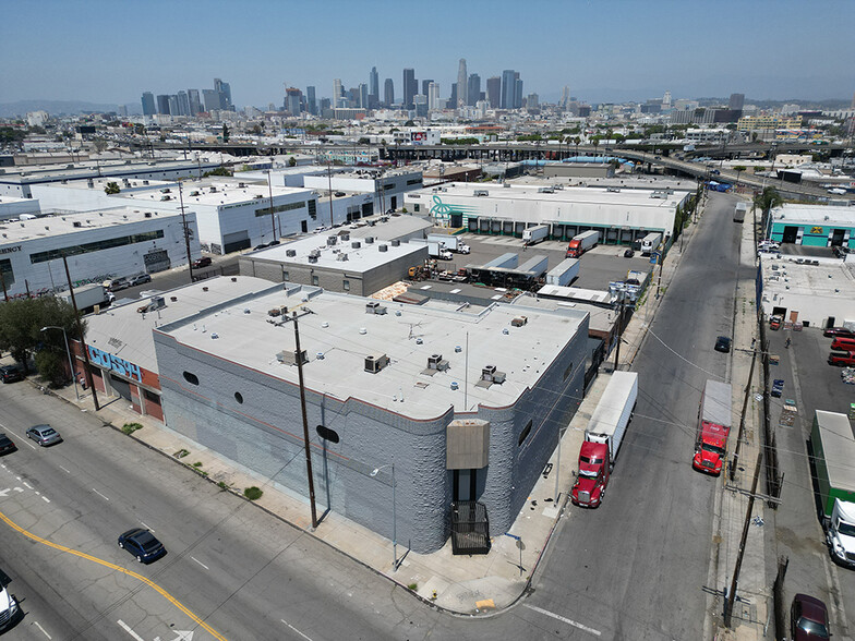 1813 E Washington Blvd, Los Angeles, CA for sale - Building Photo - Image 3 of 6