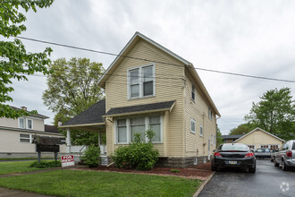 407 Front St, Berea, OH for sale Primary Photo- Image 1 of 4