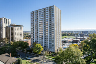 130 Overlook Ave, Hackensack, NJ for rent Building Photo- Image 1 of 5