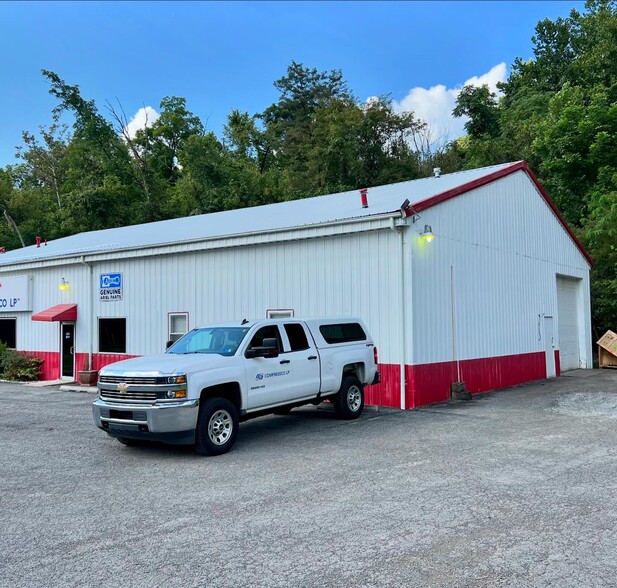 1893 E Pike St, Clarksburg, WV for sale - Building Photo - Image 2 of 21