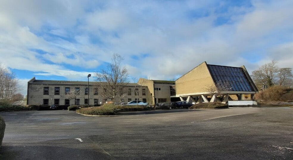 Carlyle Rd, Kirkcaldy to rent - Building Photo - Image 1 of 11