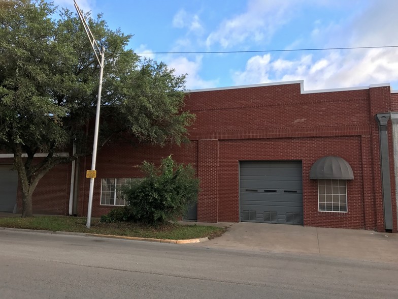 9 W Broadway St, Ardmore, OK for sale - Primary Photo - Image 1 of 1